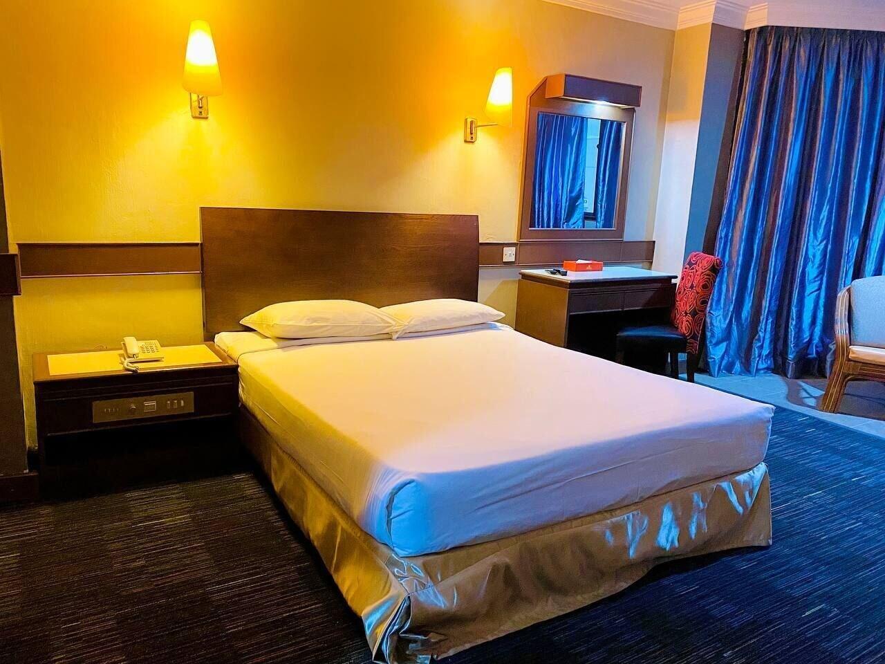 Hotel Grand Crystal Алор-Стар Екстер'єр фото